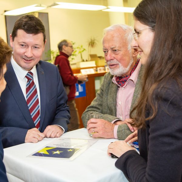 Unser Projekt „European Awareness“ und das Jahr der Jugend 2022: Grußbotschaft von  Prof. Dr. Selmayr